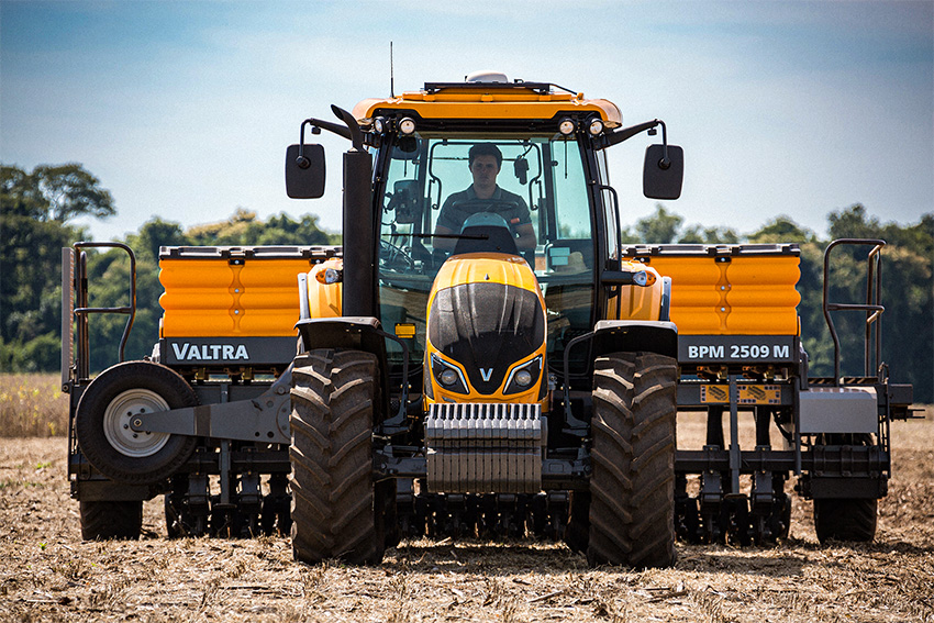 Trator Série A2R 10% mais economia de combustível